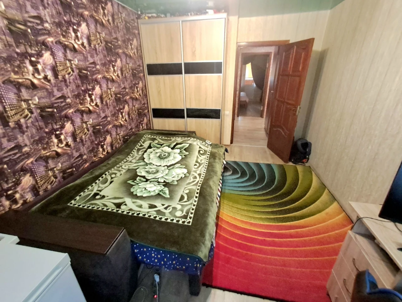 Sale of a beautiful 3-room apartment with renovation. Furniture+appliances!