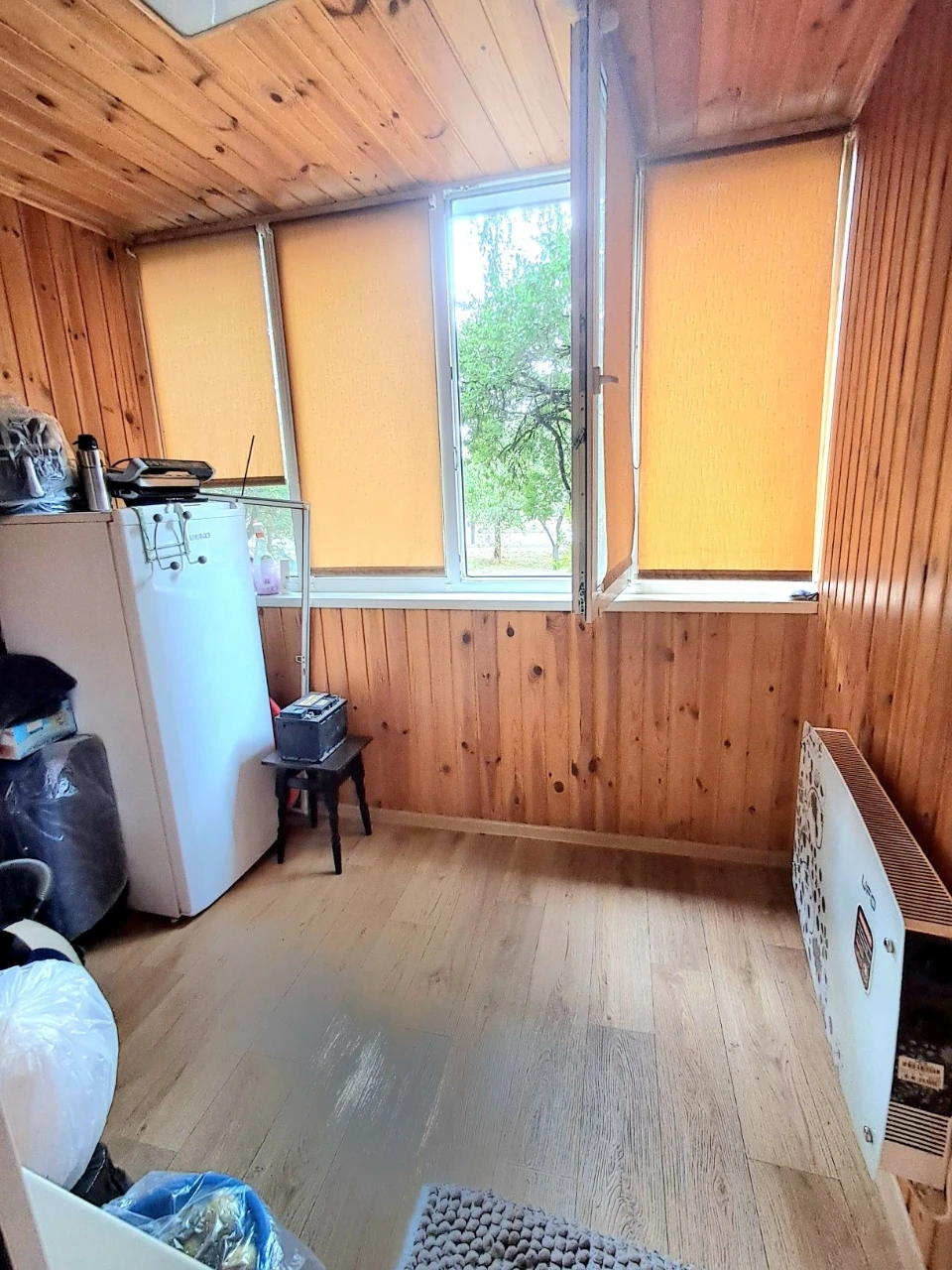 Sale of a beautiful 3-room apartment with renovation. Furniture+appliances!