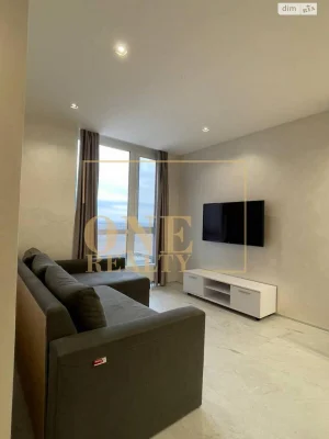 Long-Term Rental Apartment Podilsky