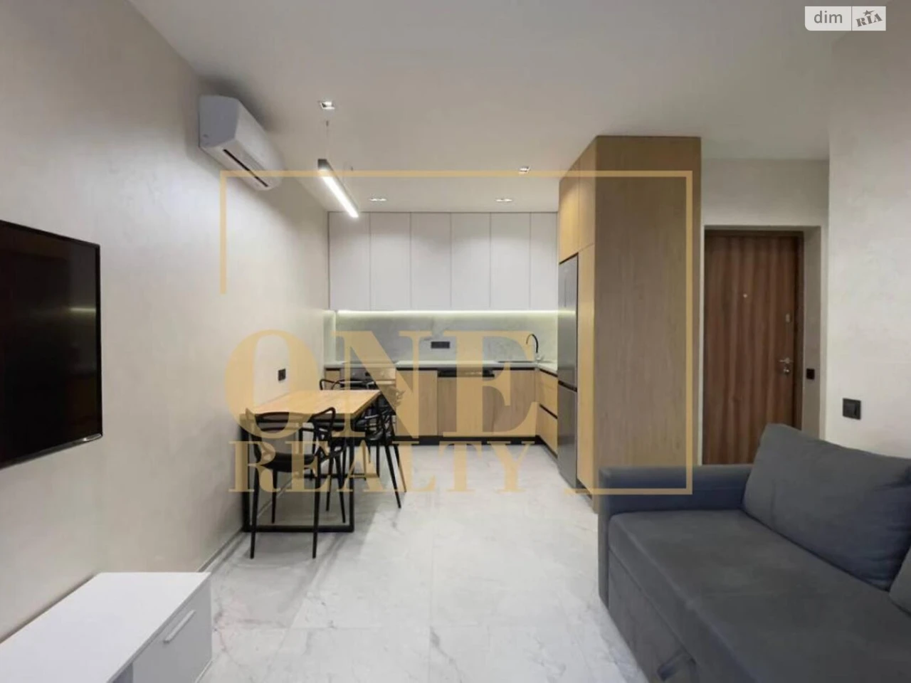 Long-Term Rental Apartment Podilsky