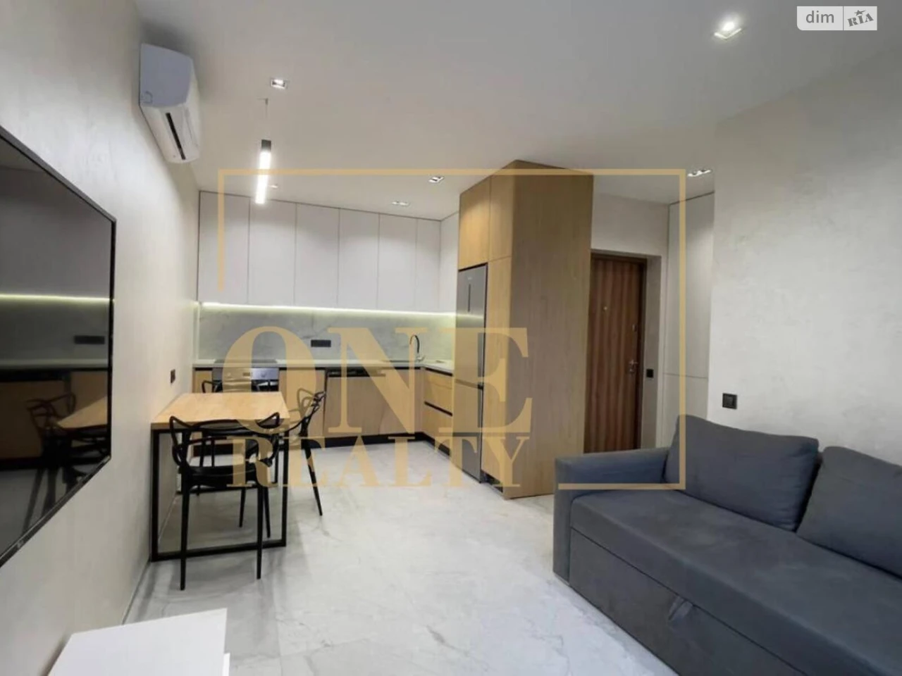 Long-Term Rental Apartment Podilsky