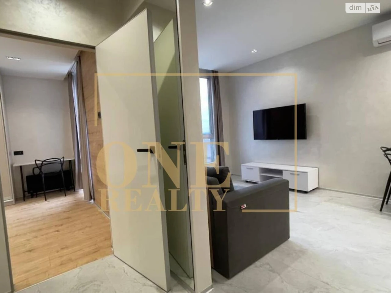 Long-Term Rental Apartment Podilsky