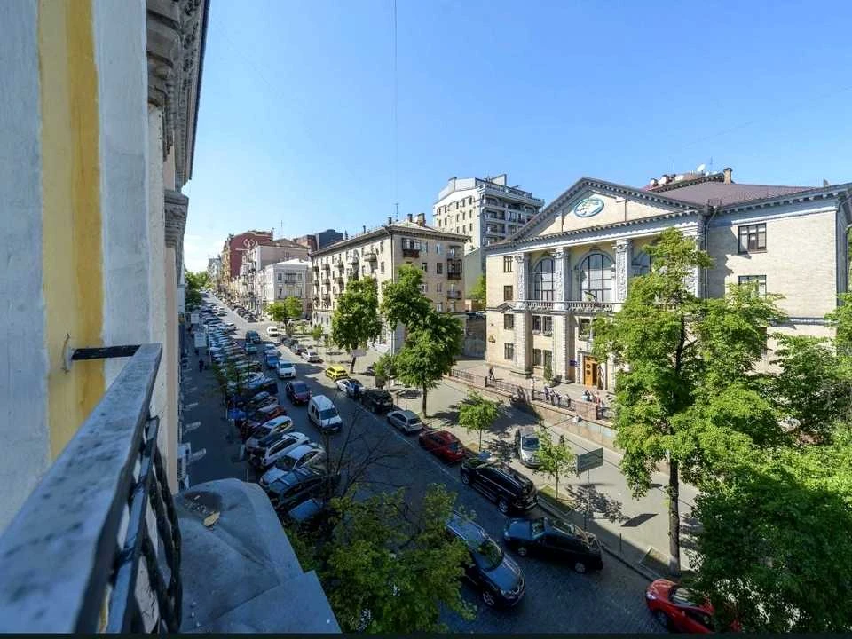 Квартира. Киев, Прорізна ул.