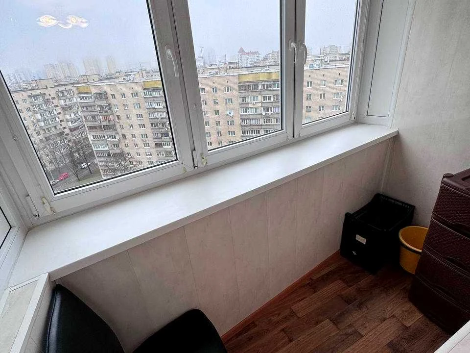 Квартира. Киев, улица Андрия Малишка