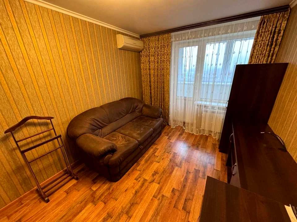 Квартира. Киев, улица Андрия Малишка