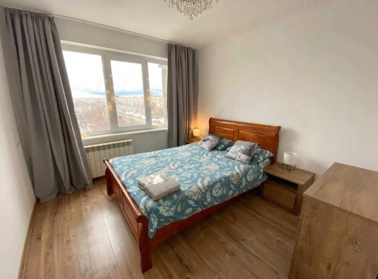 Sale of a 3-bedroom apartment on Naukova Street