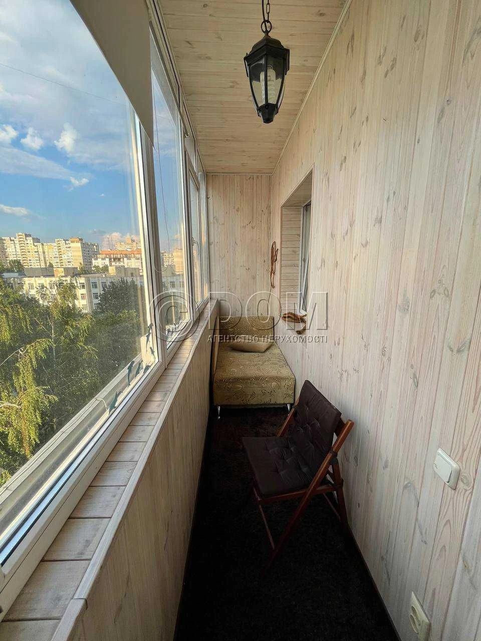 Продаж. 1-кімнатна. пр-т Григоренка 39-Б. Метро Позняки