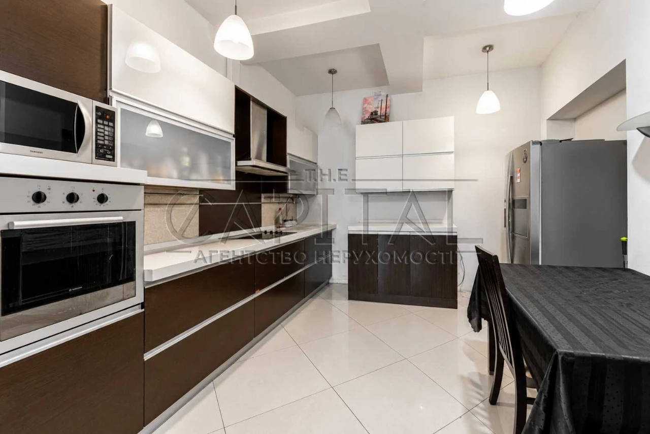 Продаж 3-кімнатної квартири 120 м² у ЖК Botanic Tower | вул.