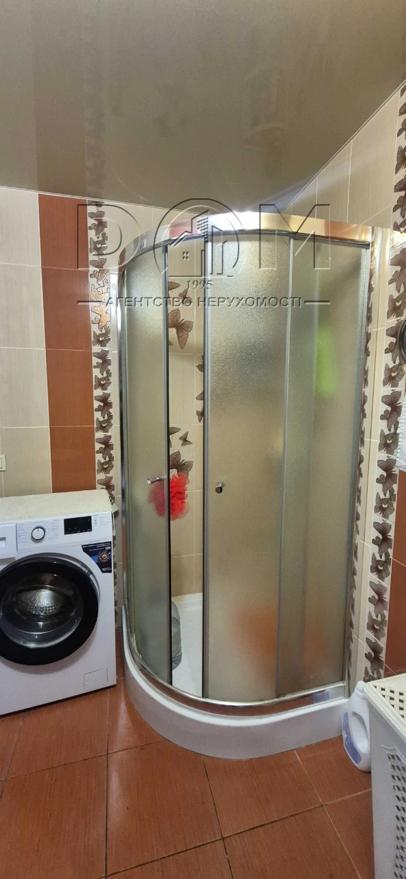 Sale. 1-bedroom apartment. Troyeshchina. O.Ekster 12. Being renovated.