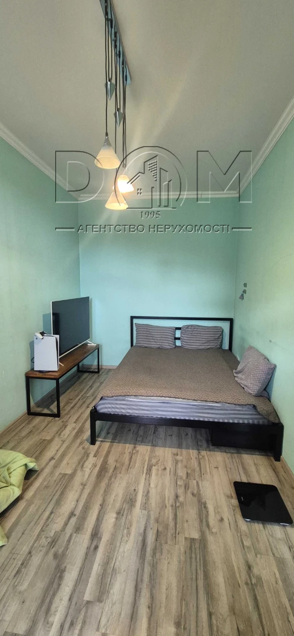 2-room apartment. Street Semen Paliy, 30/7. Renovation. Without%