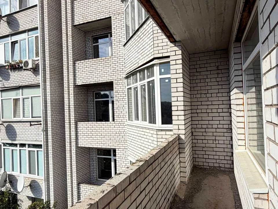 Apartment. Dnipro, Kosmiche Street