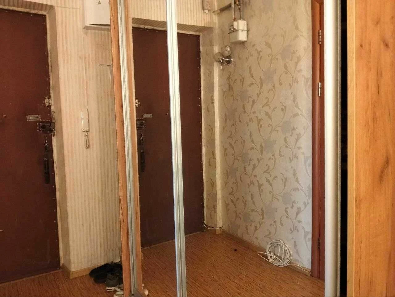 Продається 2-кімнатна квартира в Центральному районі.