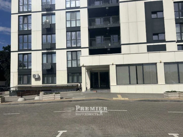 Spacious one-bedroom apartment for sale in