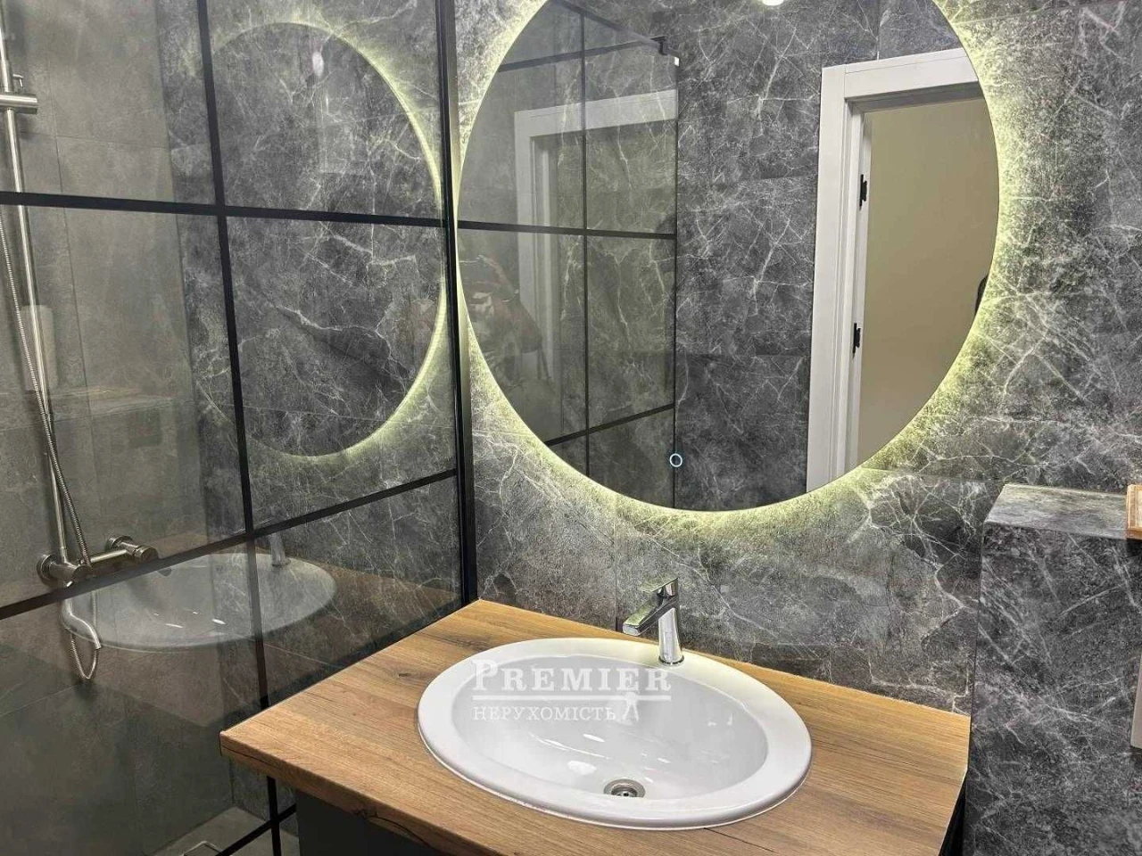 Spacious one-bedroom apartment for sale in