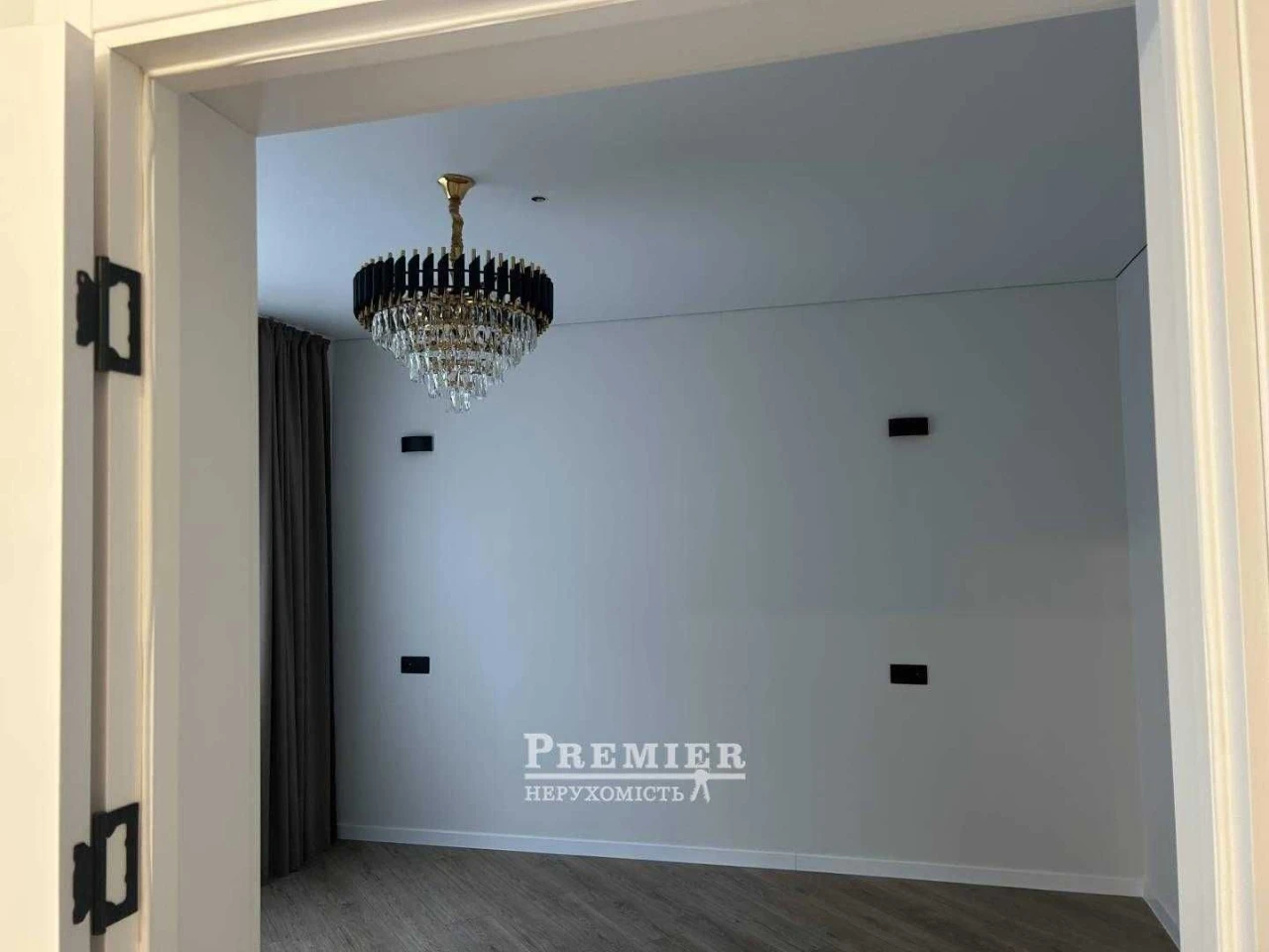 Spacious one-bedroom apartment for sale in