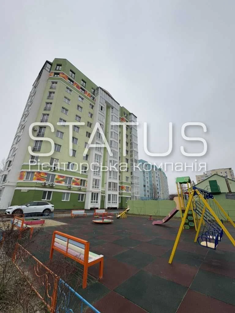 Sale of a two-level apartment in a new building. Levda.