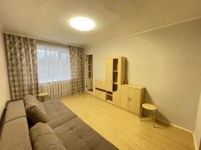 Spacious 2-bedroom apartment with renovation and furniture