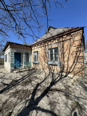 Sale of a house 74 sq.m, (Renovation)
