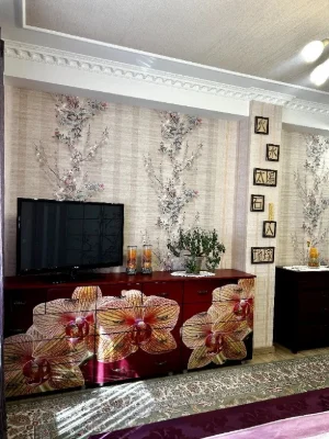 Sale of a 3-room new building in the city center, Kyivska