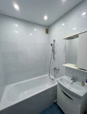 For sale: 2-bedroom apartment on Novyye Domakh