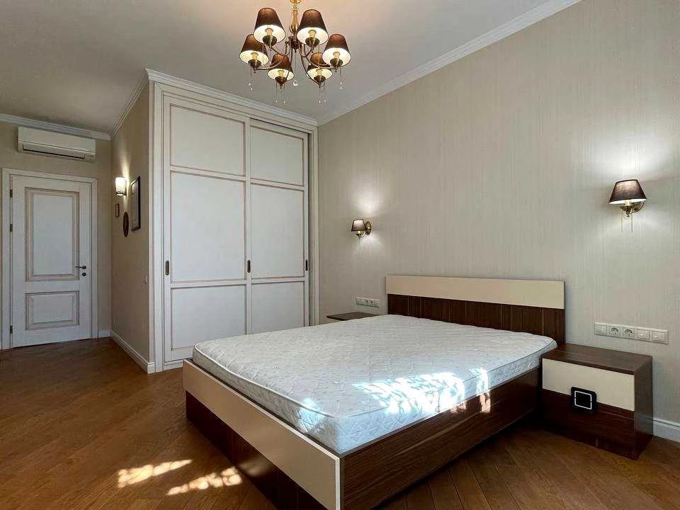 Квартира. Киев, улица Антоновича