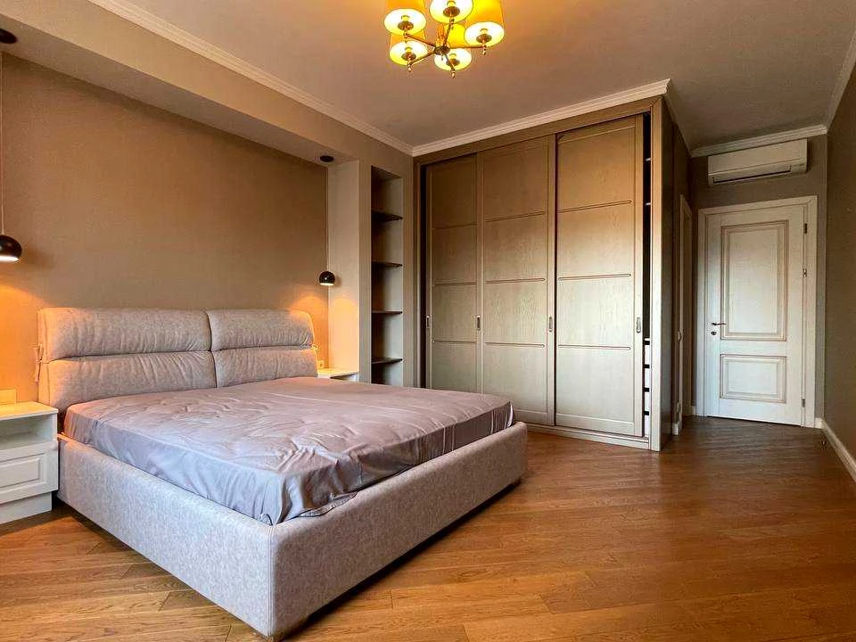 Квартира. Киев, улица Антоновича