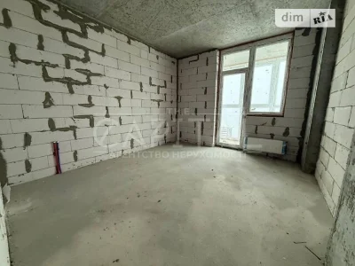 Sale of 3-room apartment 86 sq. m. on Akademika Zabolotnogo St. 15