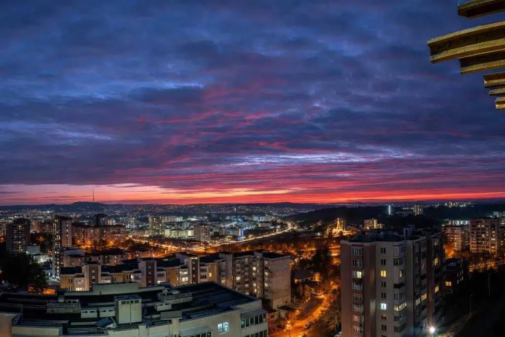 For Sale: 2-Bedroom Apartment, Shevchenko District, Lviv, John Street