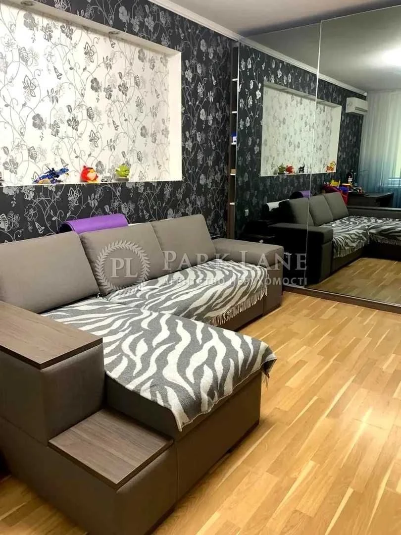 Продається 3-кімнатна квартира, проспект Петра Григоренка, 22/20