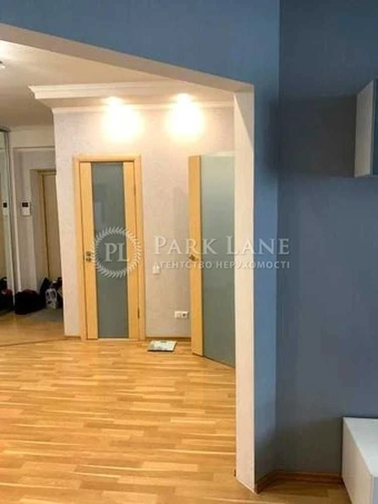 Продається 3-кімнатна квартира, проспект Петра Григоренка, 22/20