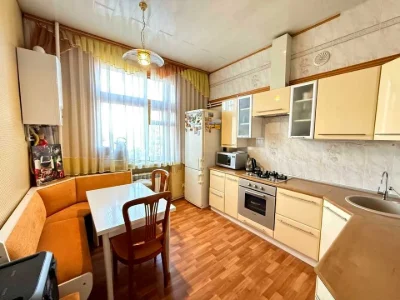 Apartment. Dmitry Yavornitsky Street, Dnipro