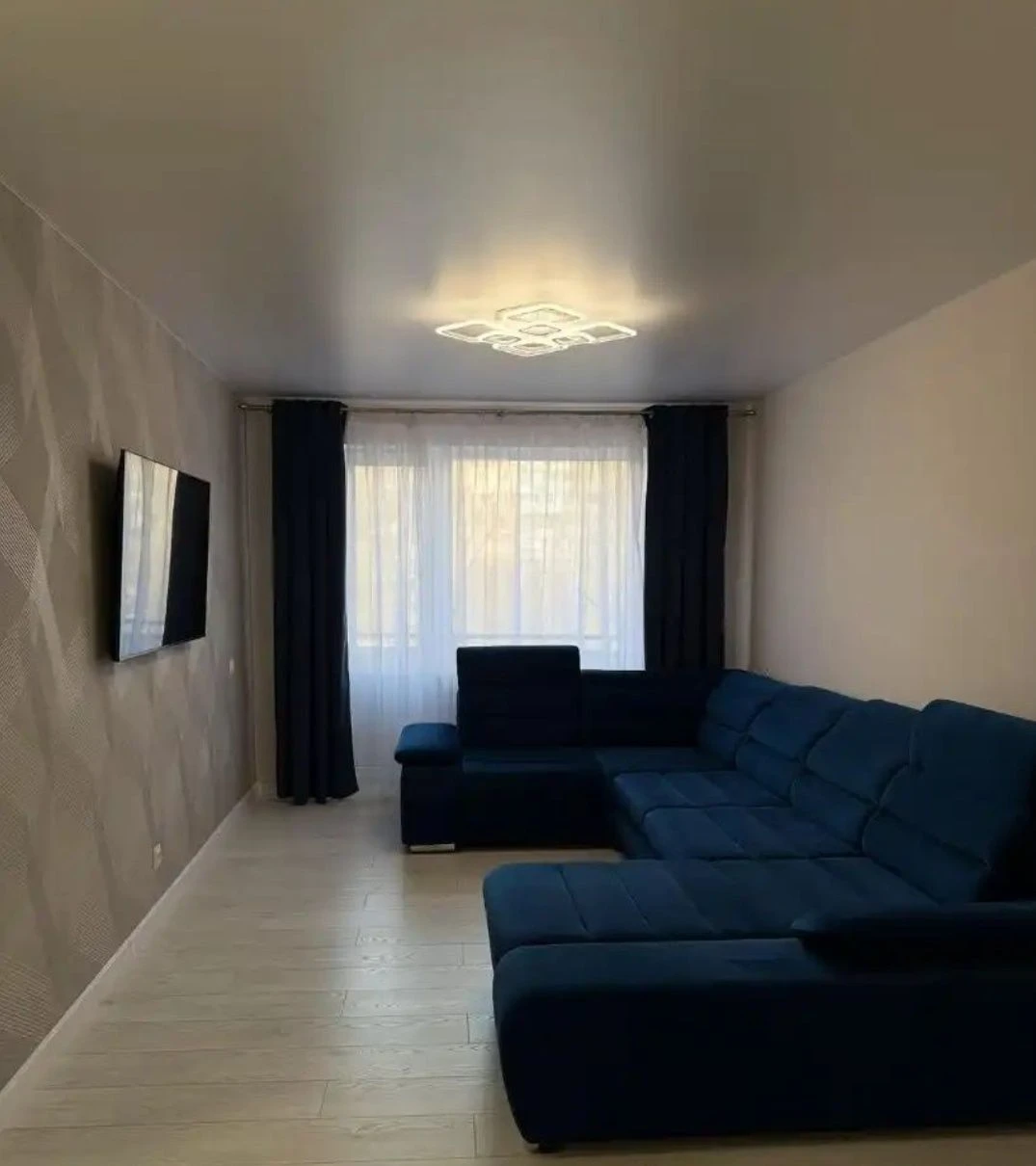 Продам 4х ком на Красном Камне