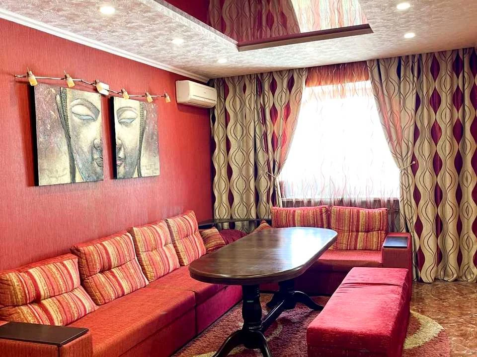 Квартира. Харків, Академіка Павлова вул.