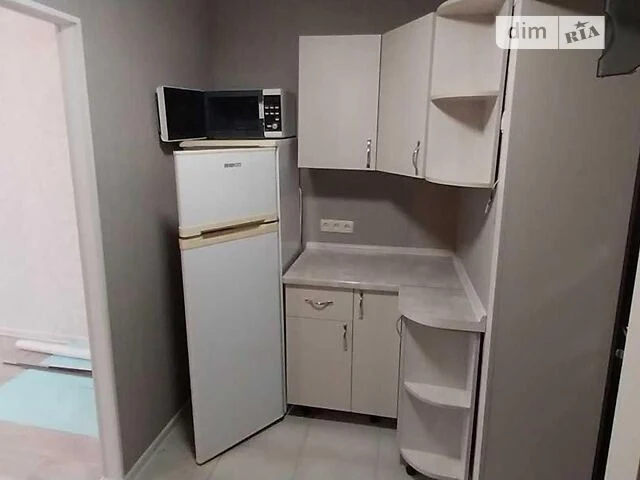 Продаж кімнати 25 кв. м на вул. Горлівська 124/1 • ID 347615