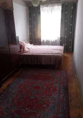 Продається 2-кімнатна квартира, Салтовка, біля ТРЦ "Україна"