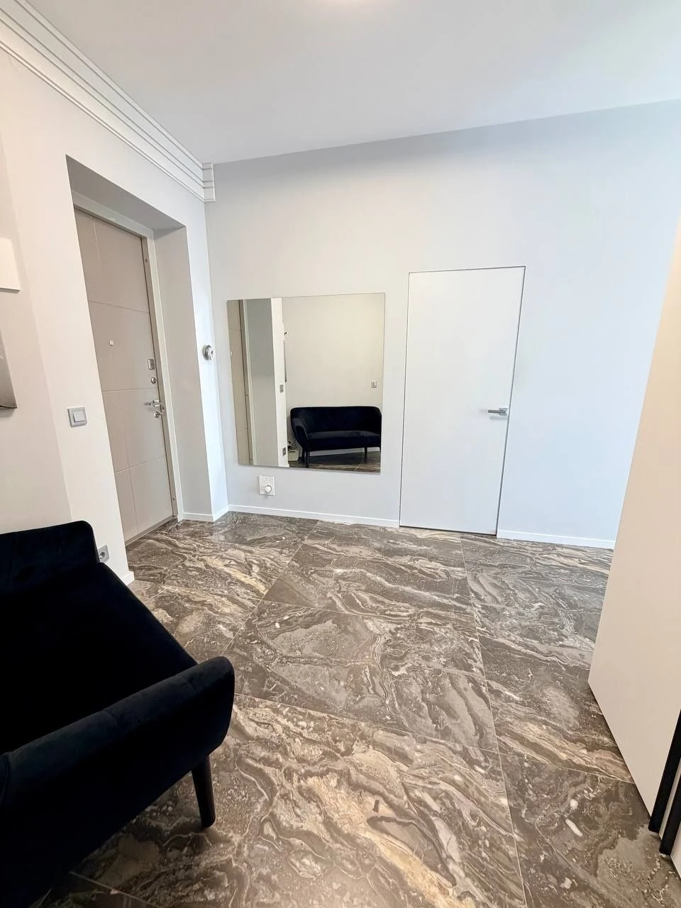 Sale of a designer apartment in Residents Park residential complex