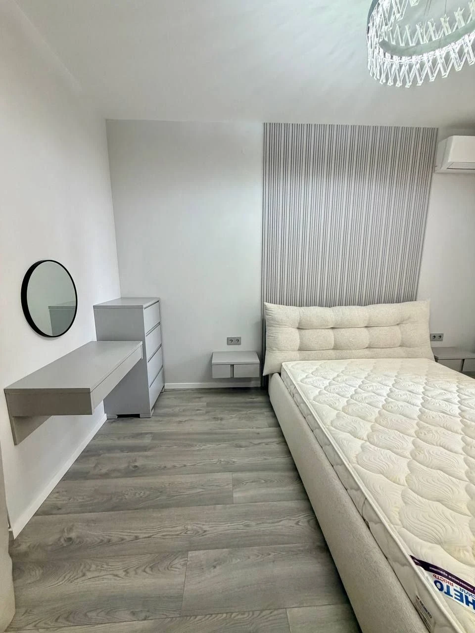 Sale of a designer apartment in Residents Park residential complex