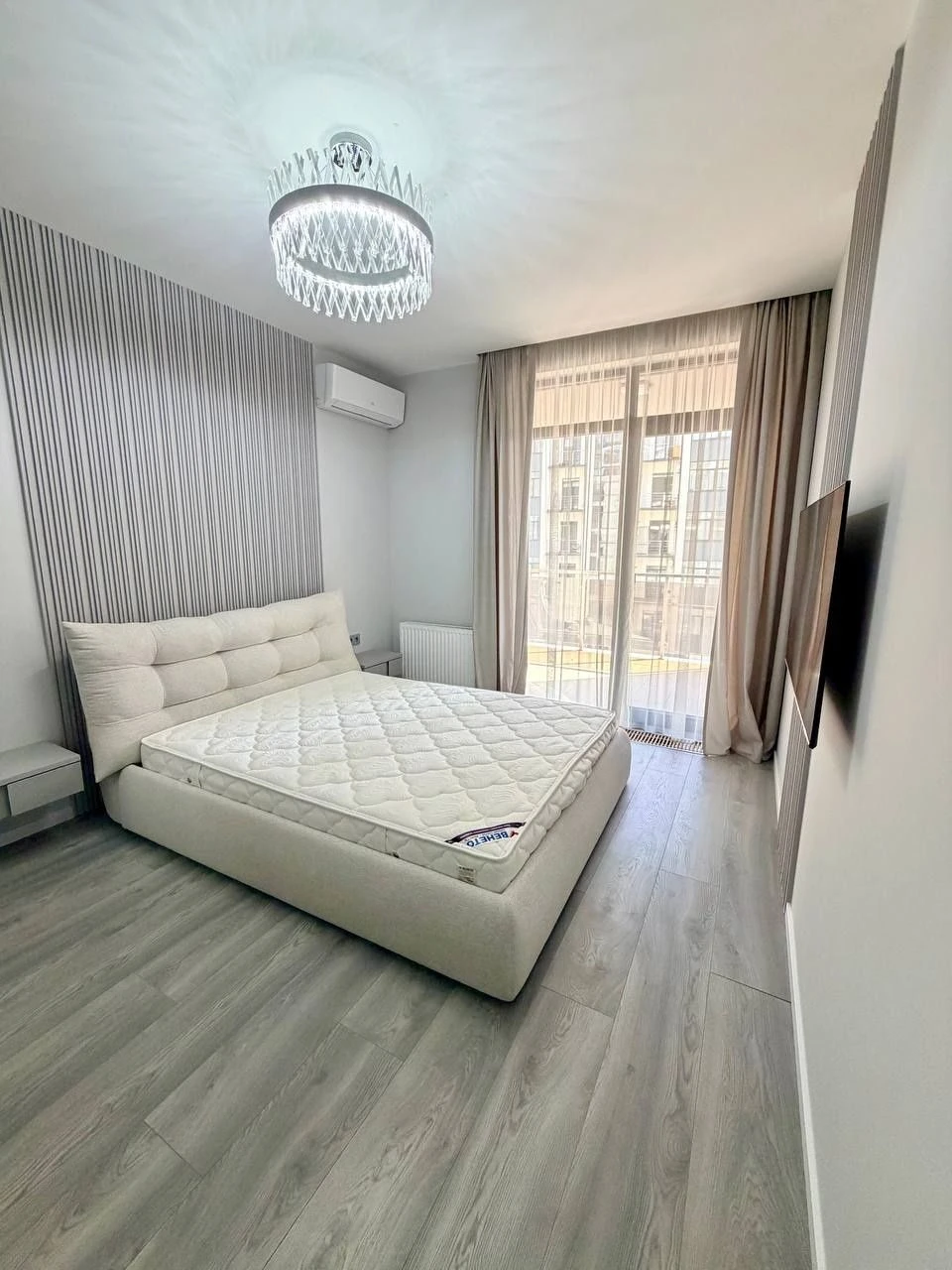Sale of a designer apartment in Residents Park residential complex