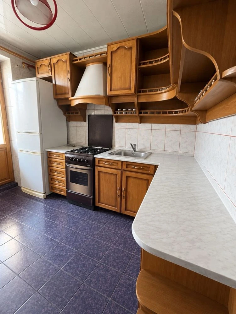 Excellent three-bedroom apartment in the center!