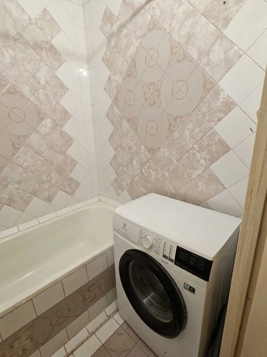 Sale of a 2-bedroom apartment 52.2 sq. m on Okeanivska Street! 24500 UAH