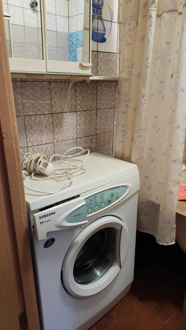 Selling 3-room apartment 69.6 sq. m on Okeanivska Street! Price 4200