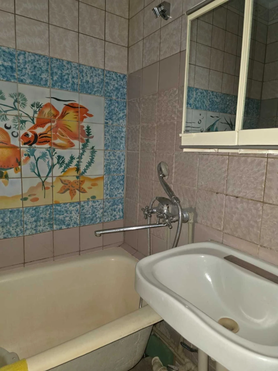 Selling 3-room apartment 69.6 sq. m on Okeanivska Street! Price 4200