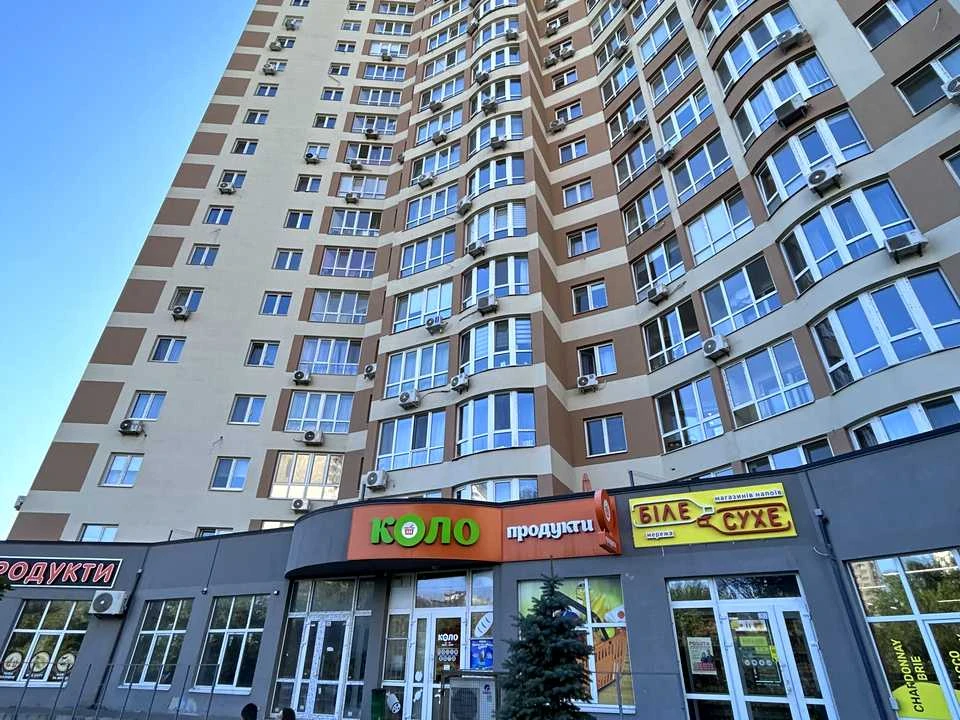 Квартира. Київ, вулиця Новопольова