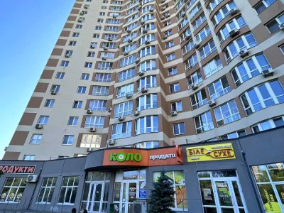 Квартира. Київ, вулиця Новопольова