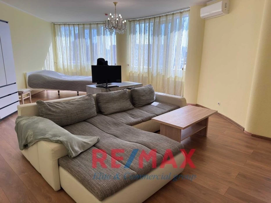 Without %Apartment for sale 165.6m2 4-room. Holosiivskyi Ave. 30-