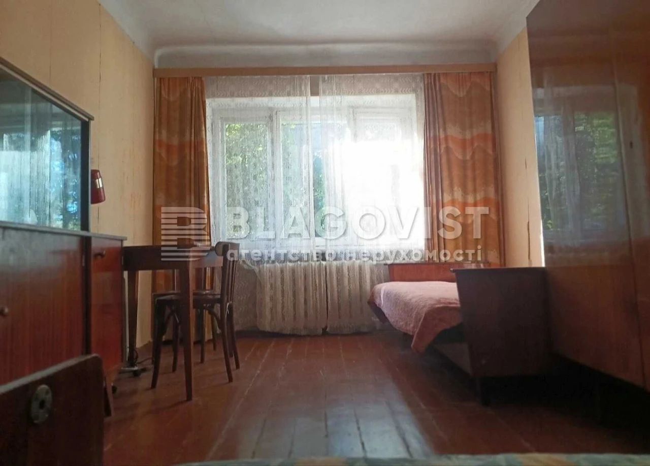Apartment for sale on Baidy-Vishnevytsky Street (Osipovsky)