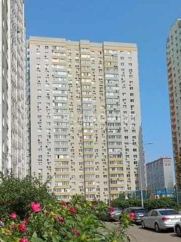 Luxury premium apartment in the Patriotika residential complex, Euro-renovation