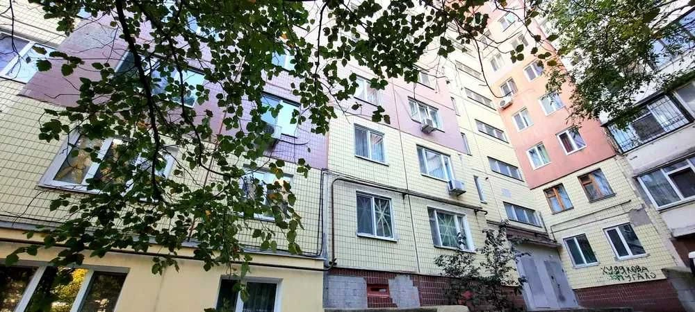 For Sale 4-room 91.9 m² | Topol-3 | Zaporozhskoe Shosse | Pan