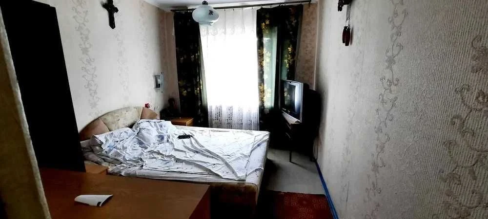 For Sale 4-room 91.9 m² | Topol-3 | Zaporozhskoe Shosse | Pan