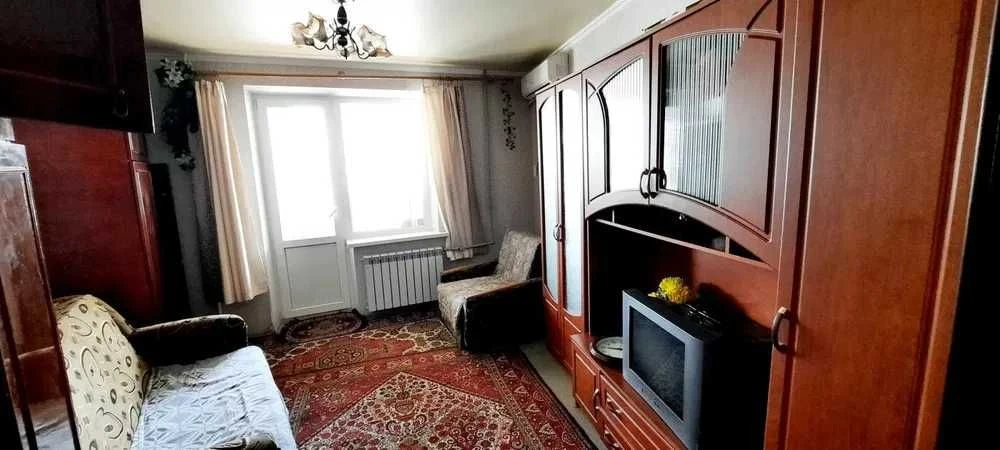 For Sale 4-room 91.9 m² | Topol-3 | Zaporozhskoe Shosse | Pan